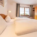 Arkadia Apartament *