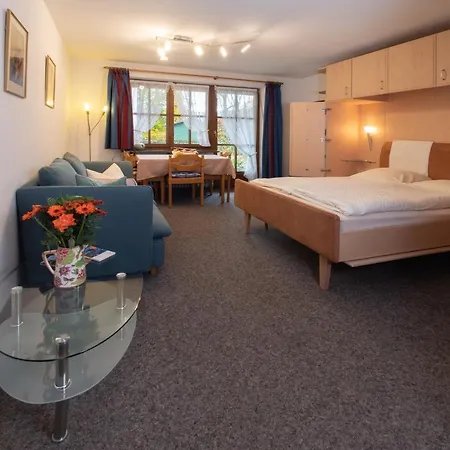 アパート Arkadia